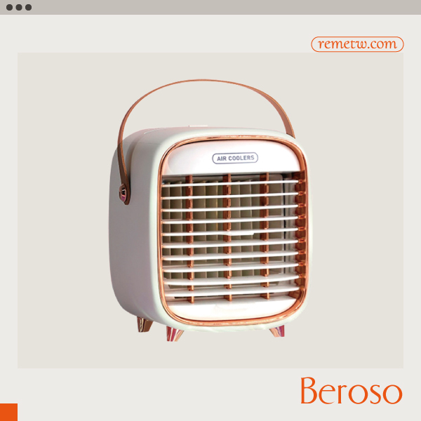 小型靜音電風扇推薦：Beroso 倍麗森嫩肌美顏行動霧化空調水風扇 NT$889